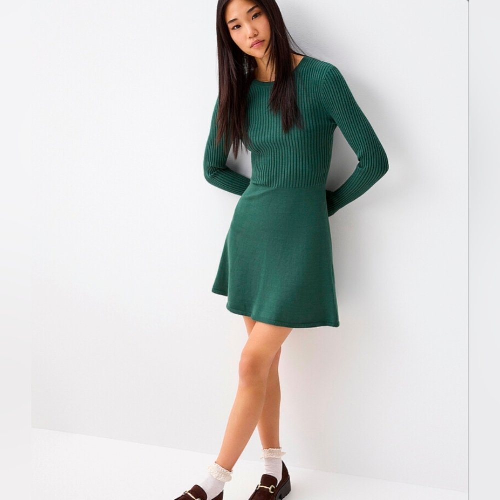 OLIVE GREEN Twik Visions Fit-and-flare rib-knit dress Size Medium New with Tags!